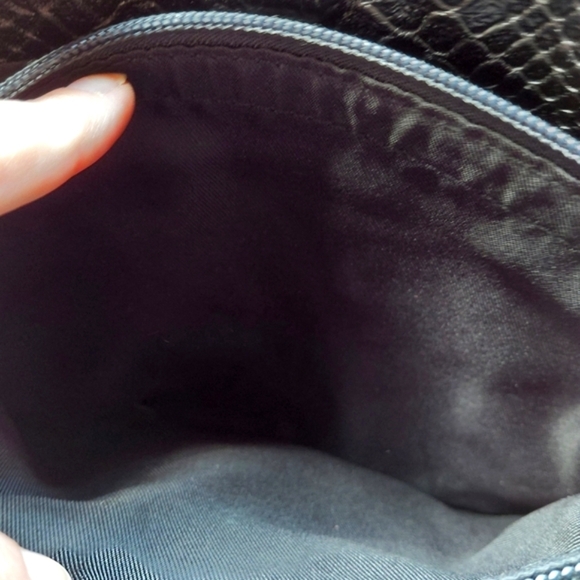 The Sak Black Leather Textured Crossbody Bag - Picture 8 of 12